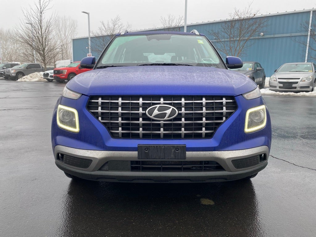 2023 Hyundai VENUE Limited