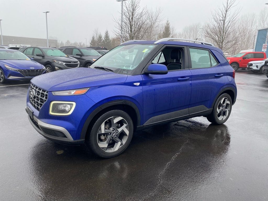 2023 Hyundai VENUE Limited