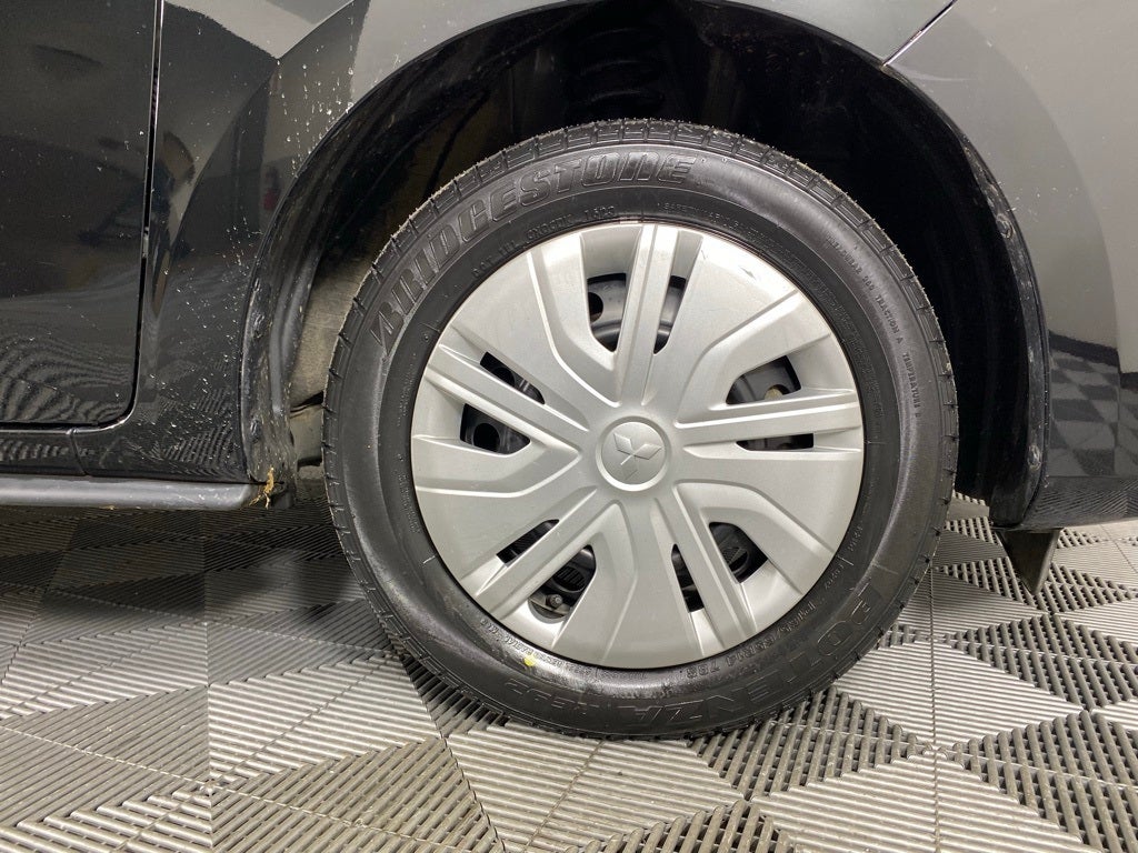 2023 Mitsubishi Mirage ES