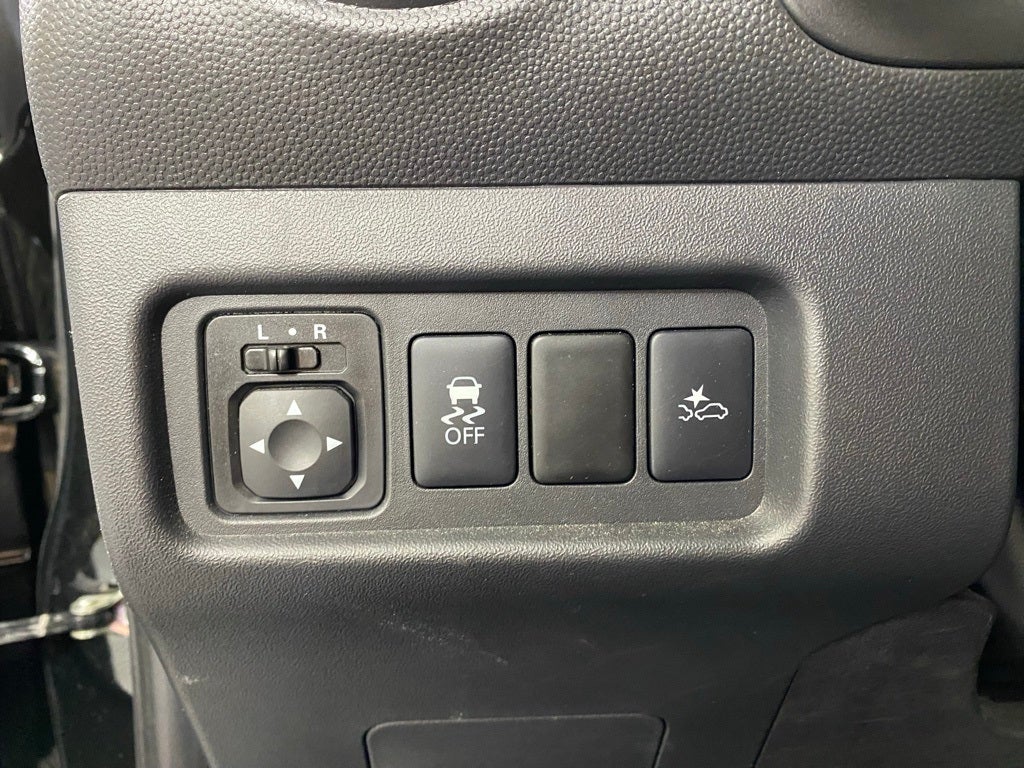 2023 Mitsubishi Mirage ES