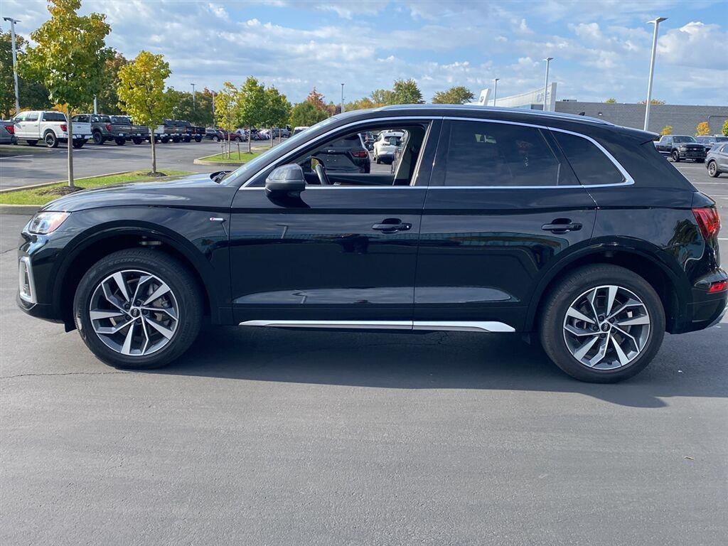 2023 Audi Q5 S line Premium Plus
