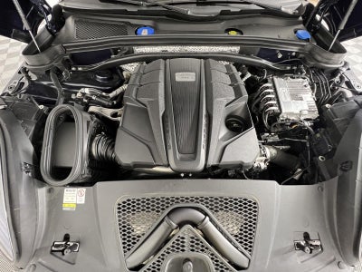 2023 Porsche Macan S