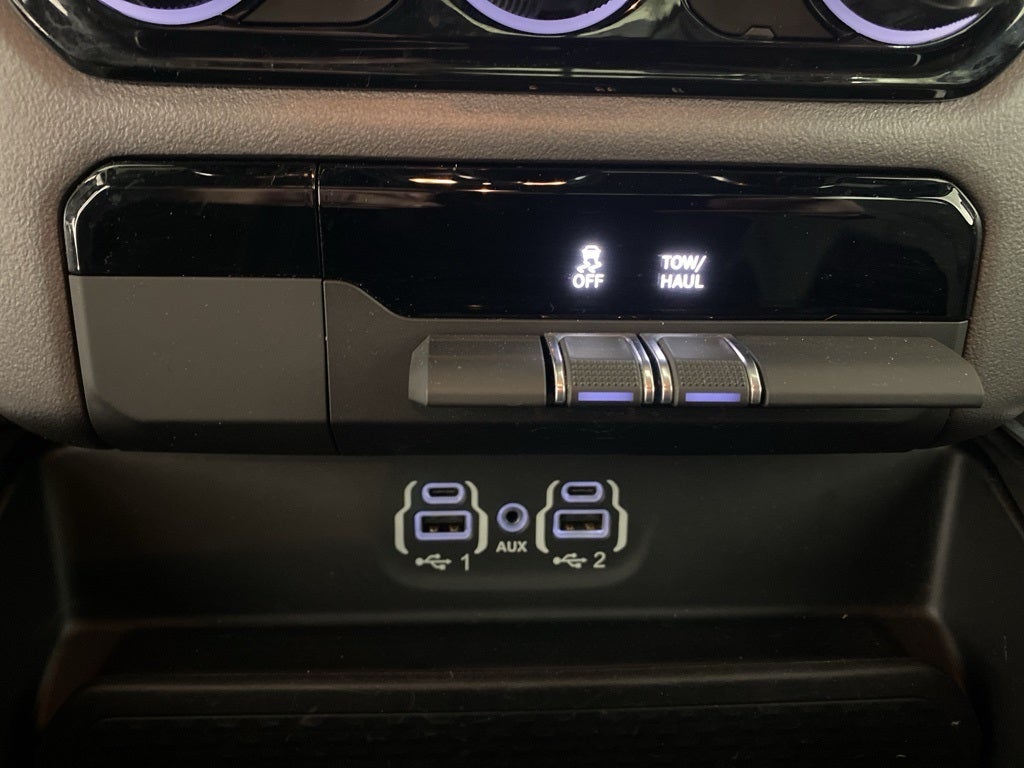 2022 RAM 1500 Big Horn/Lone Star Quad Cab