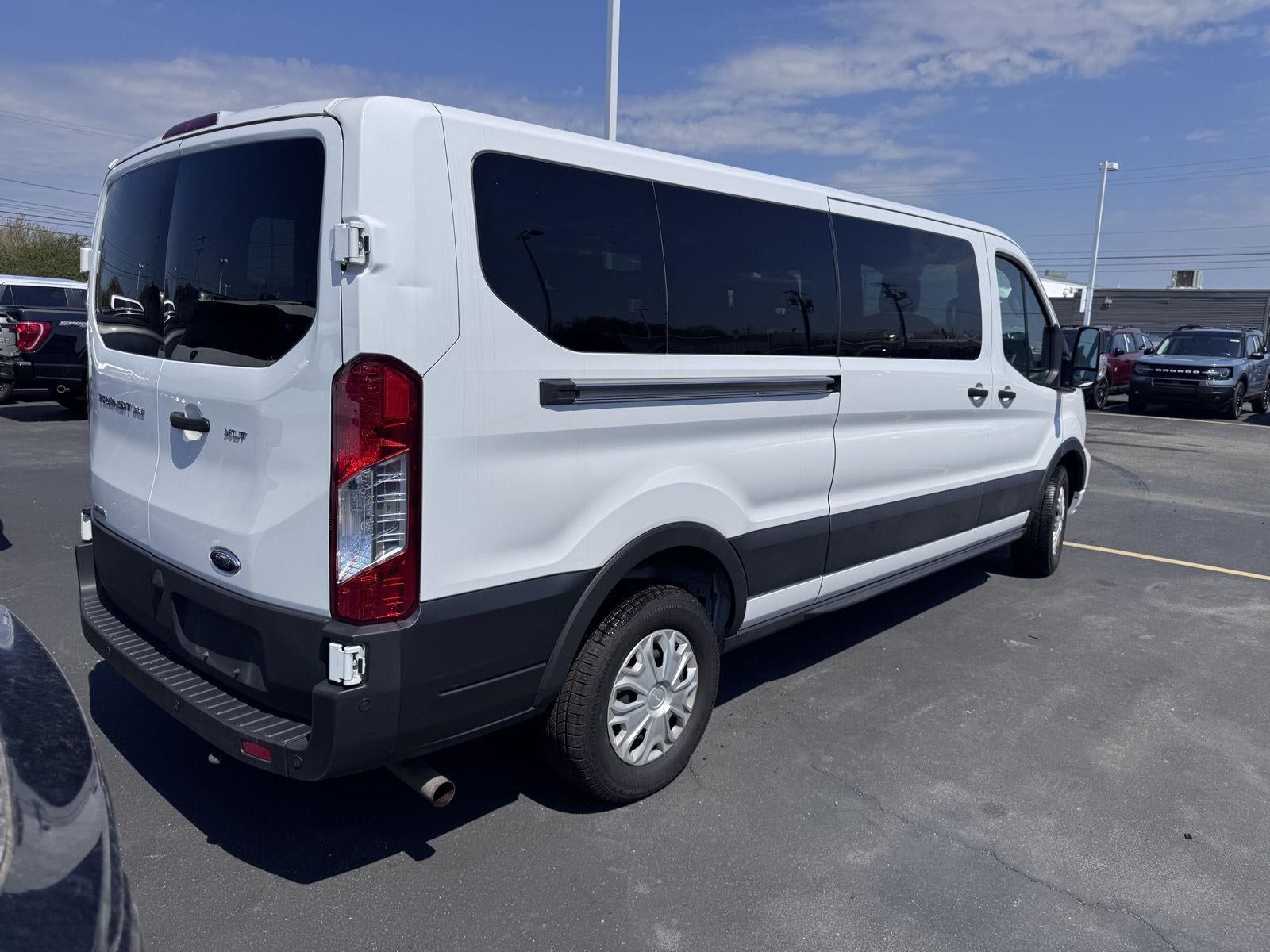 2023 Ford Transit 350 XLT