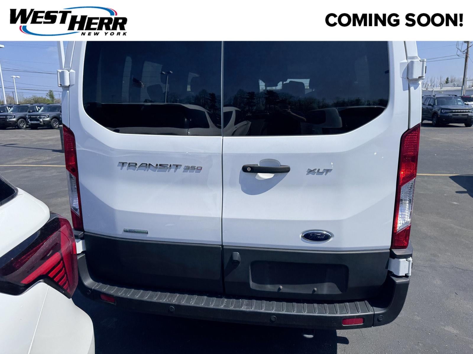 2023 Ford Transit 350 XLT