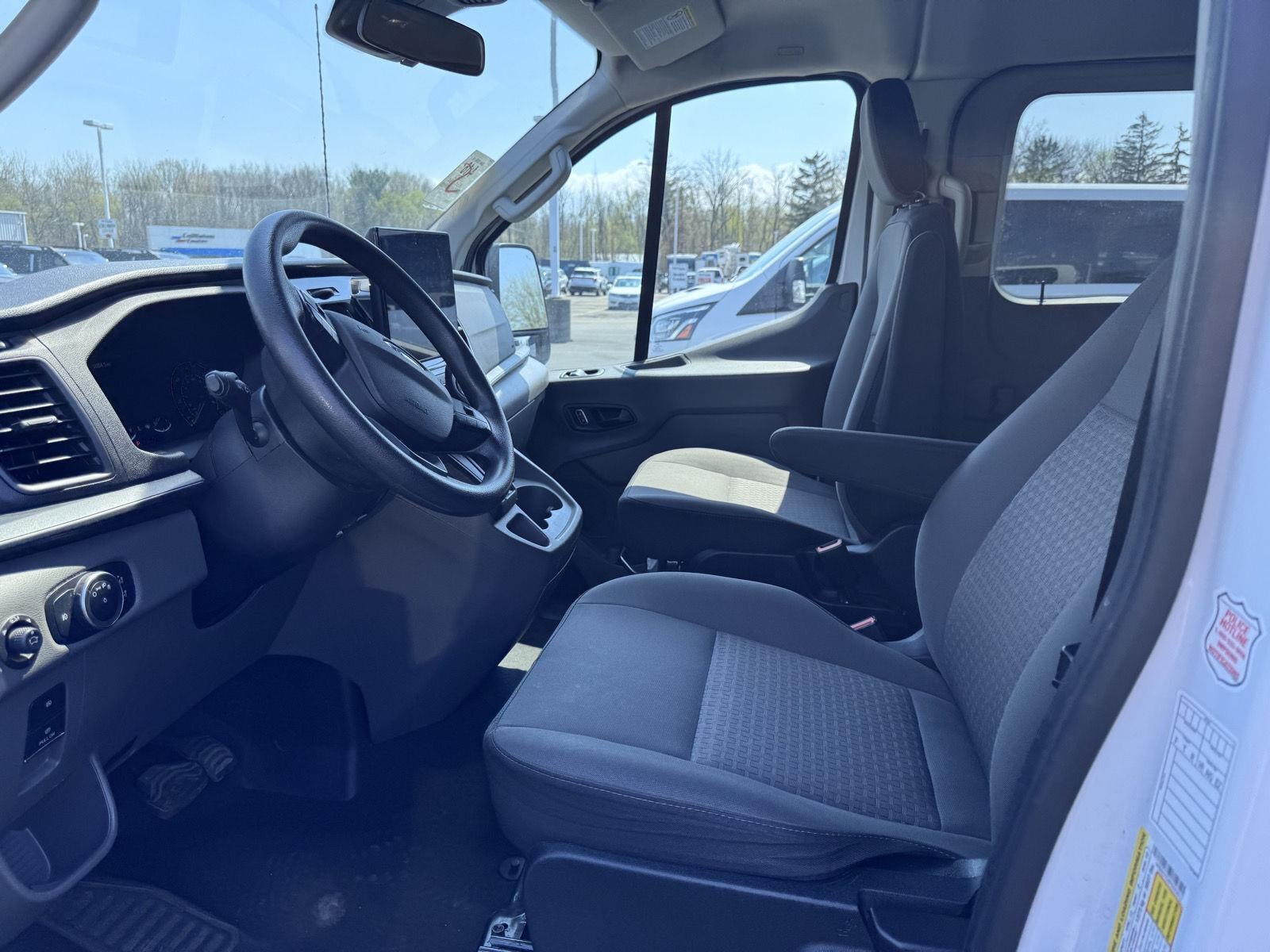 2023 Ford Transit 350 XLT