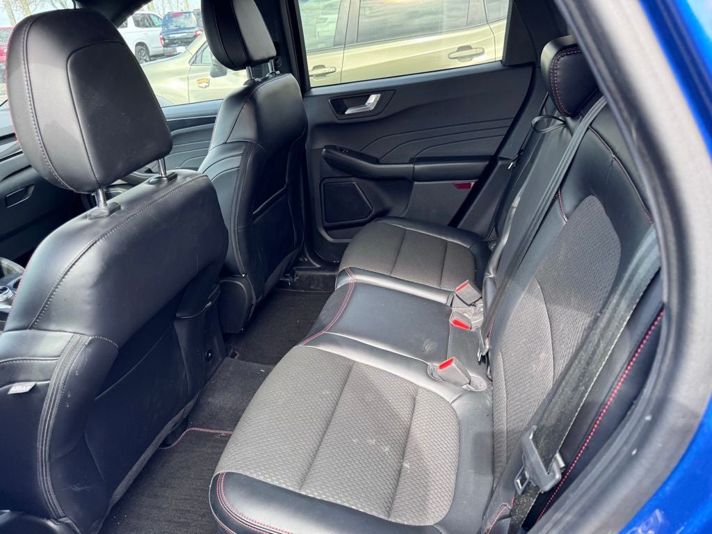 2023 Ford Escape Hybrid ST-Line