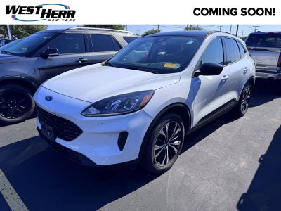 2022 Ford Escape SE Hybrid