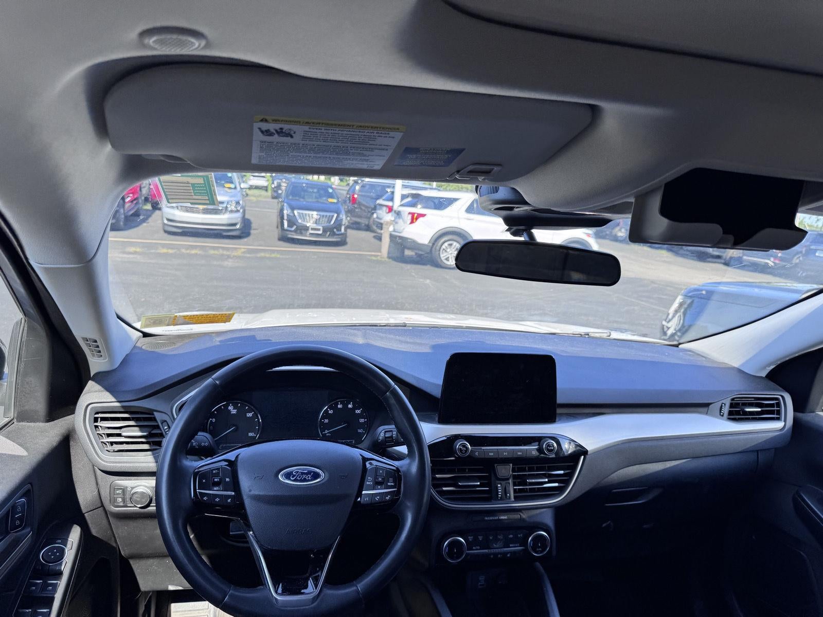 2022 Ford Escape SE Hybrid