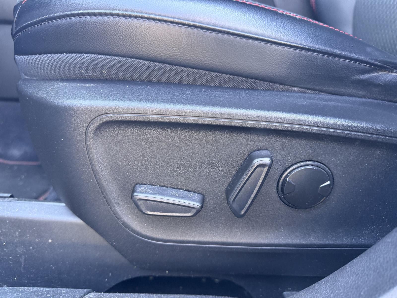 2023 Ford Escape ST-Line Elite