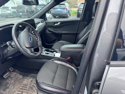 2023 Ford Escape ST-Line Elite