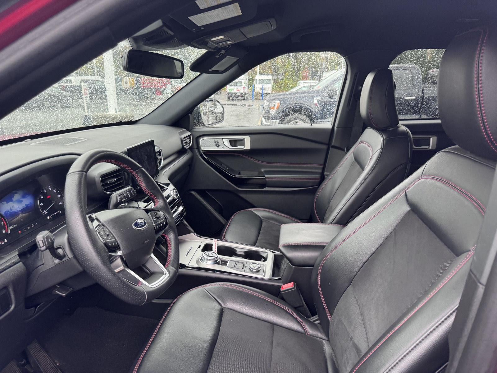 2023 Ford Explorer ST-Line