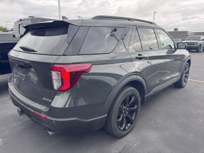 2022 Ford Explorer ST-Line