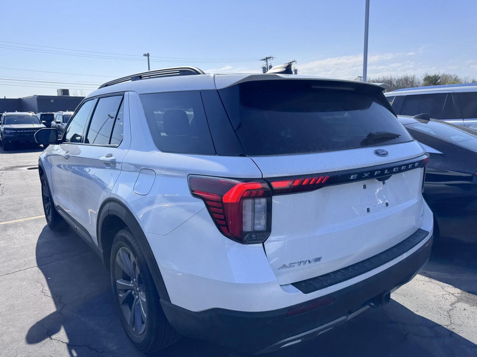 2026 Ford Explorer Active w/200A Pkg
