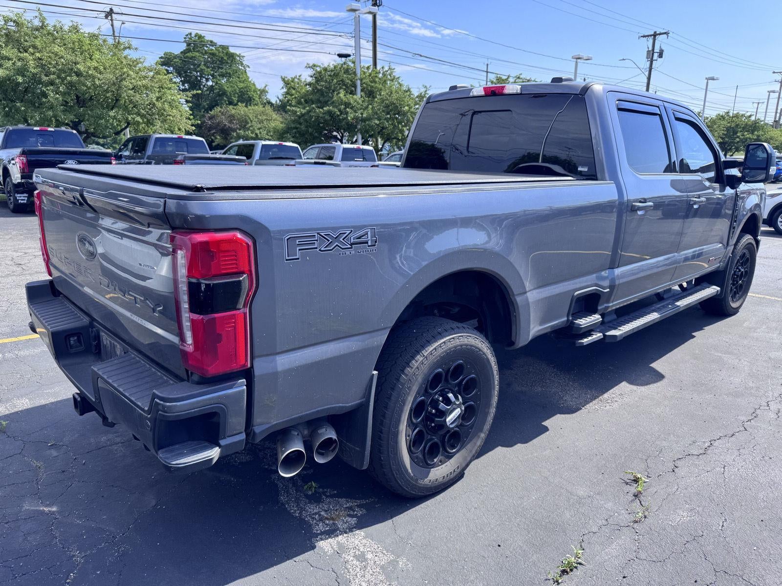 2024 Ford Super Duty F-350 SRW LARIAT