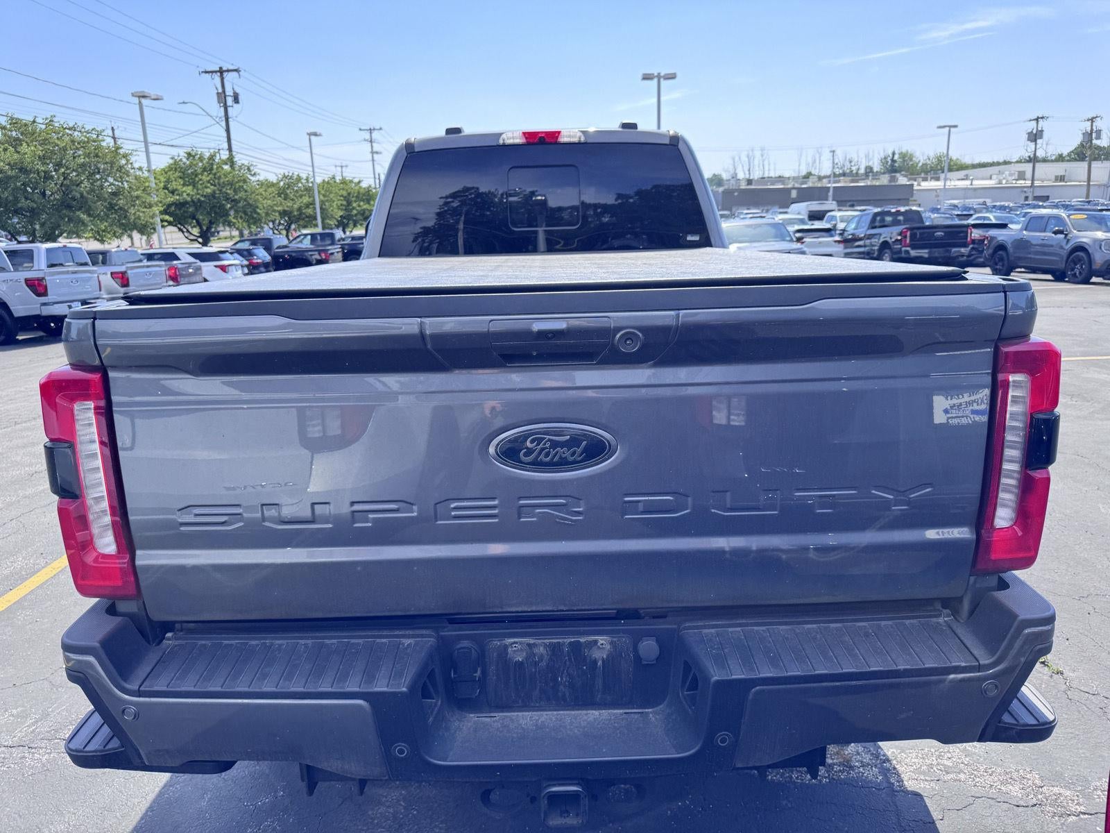 2024 Ford Super Duty F-350 SRW LARIAT