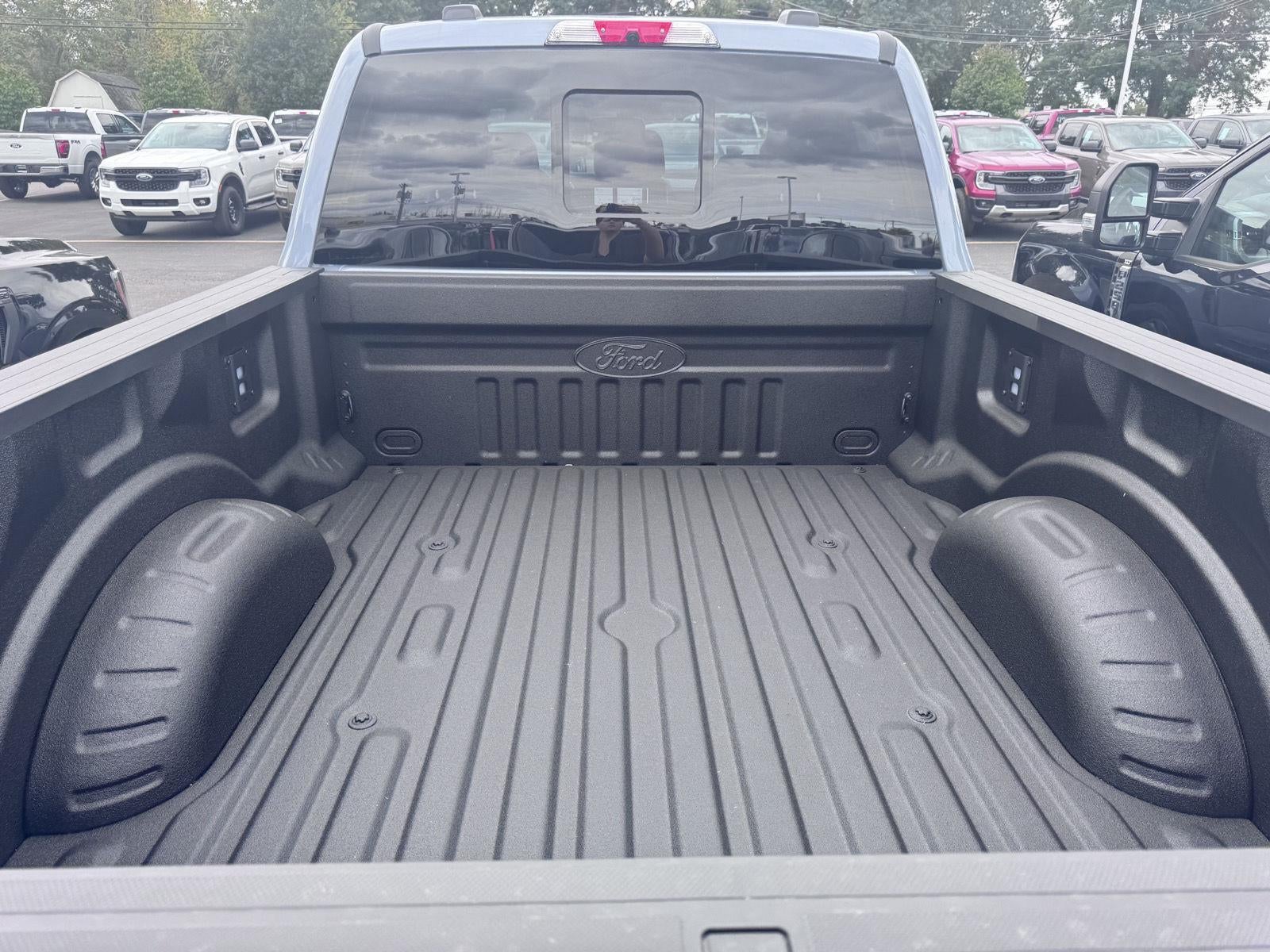2026 Ford Super Duty F-350 Lariat