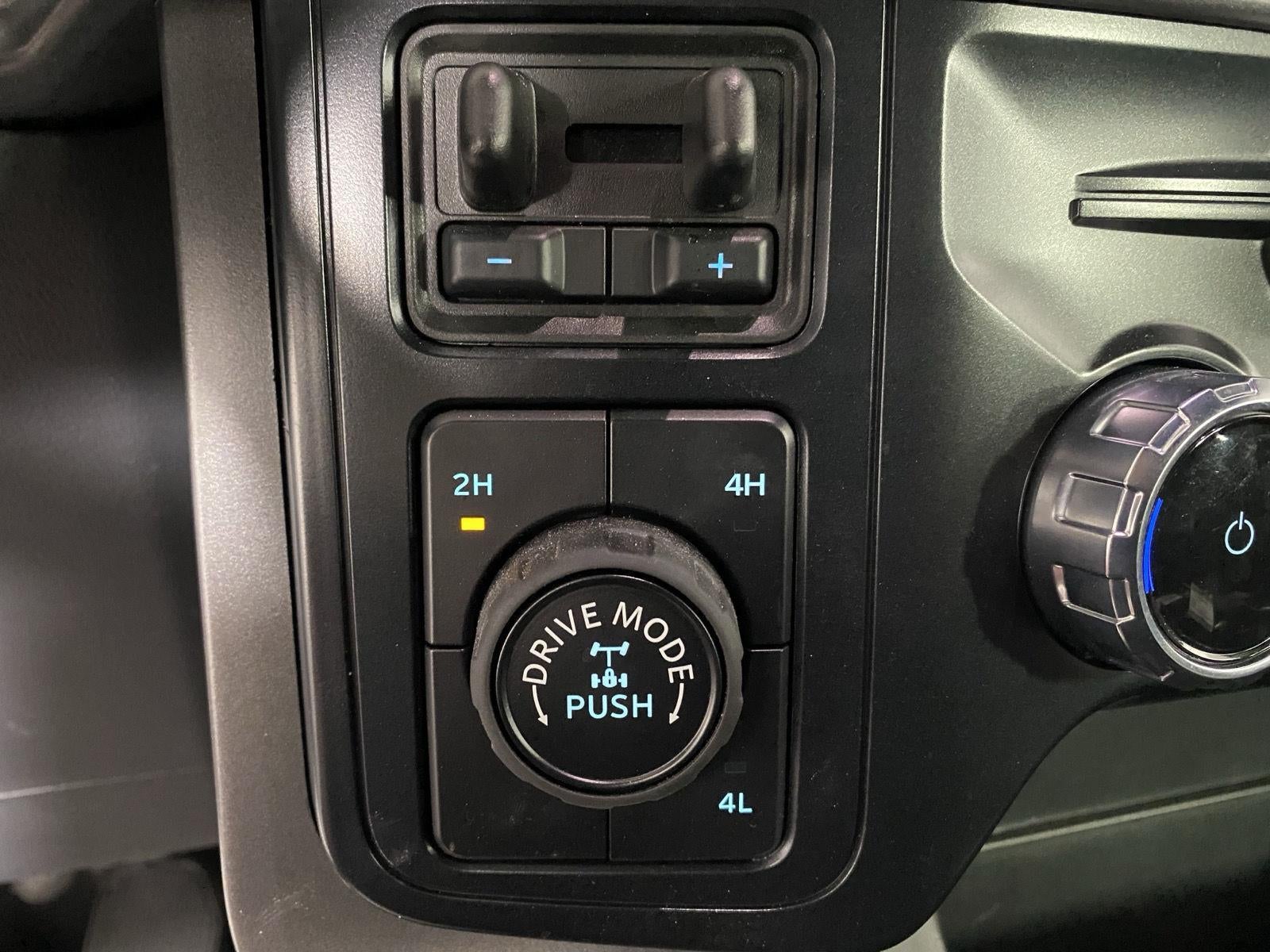 2025 Ford F-150 Base