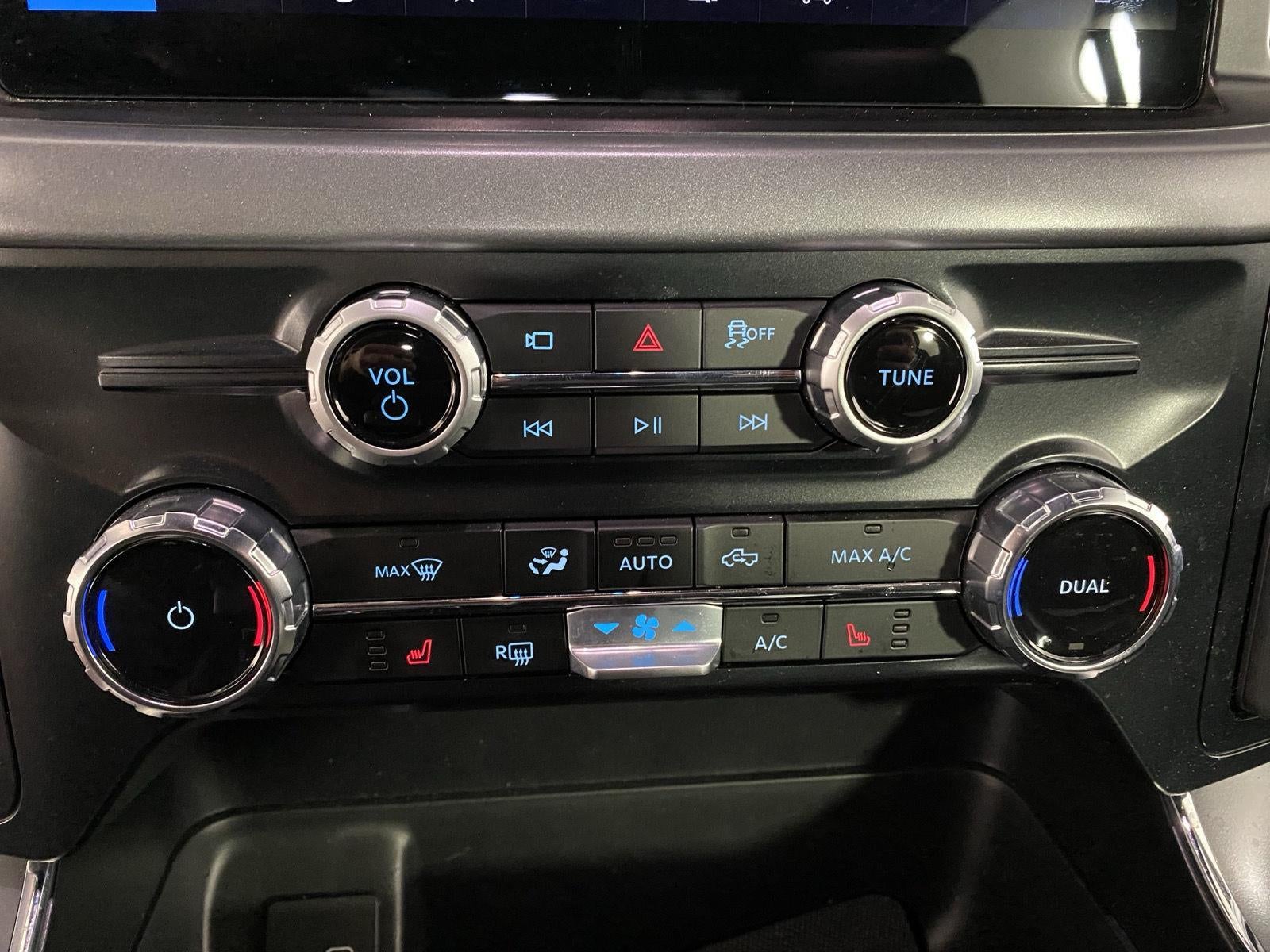 2025 Ford F-150 Base