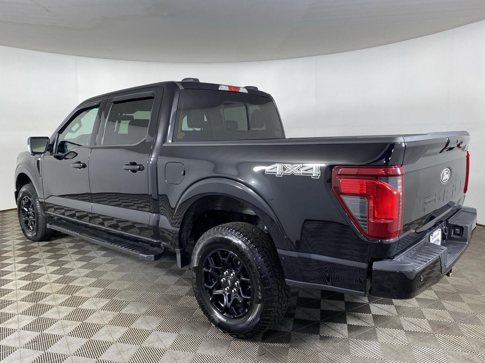 2025 Ford F-150 Base