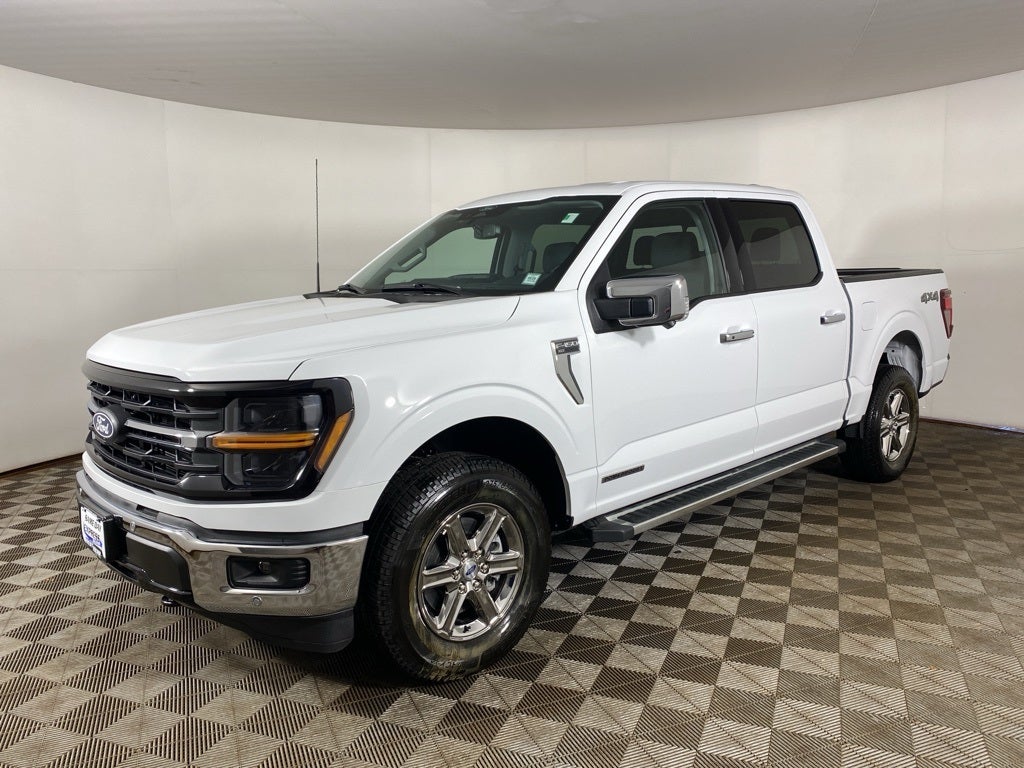 2025 Ford F-150 XLT SuperCrew