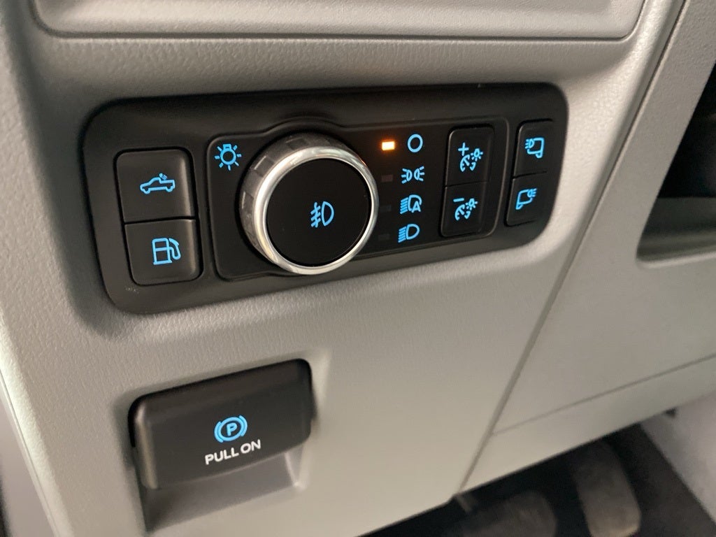 2025 Ford F-150 XLT SuperCrew