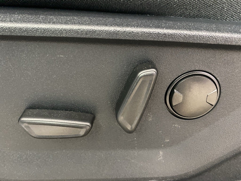 2025 Ford F-150 XLT SuperCrew