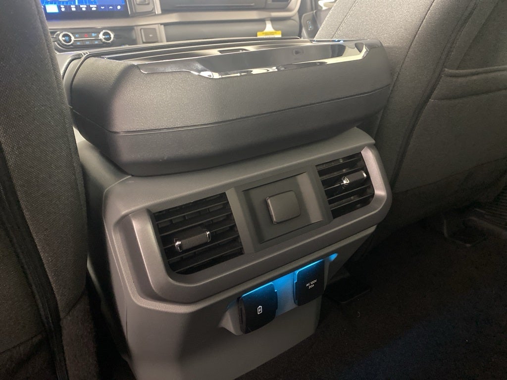 2025 Ford F-150 XLT SuperCrew