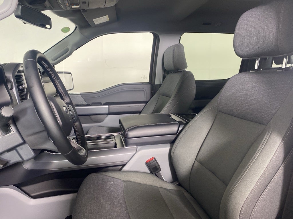 2025 Ford F-150 XLT SuperCrew