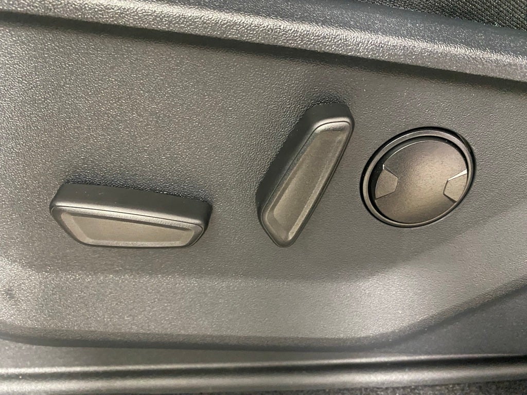 2025 Ford F-150 XLT SuperCrew