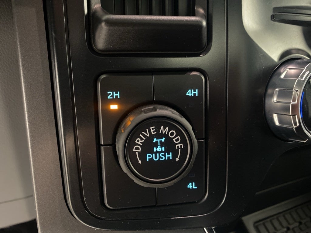 2025 Ford F-150 XLT SuperCrew