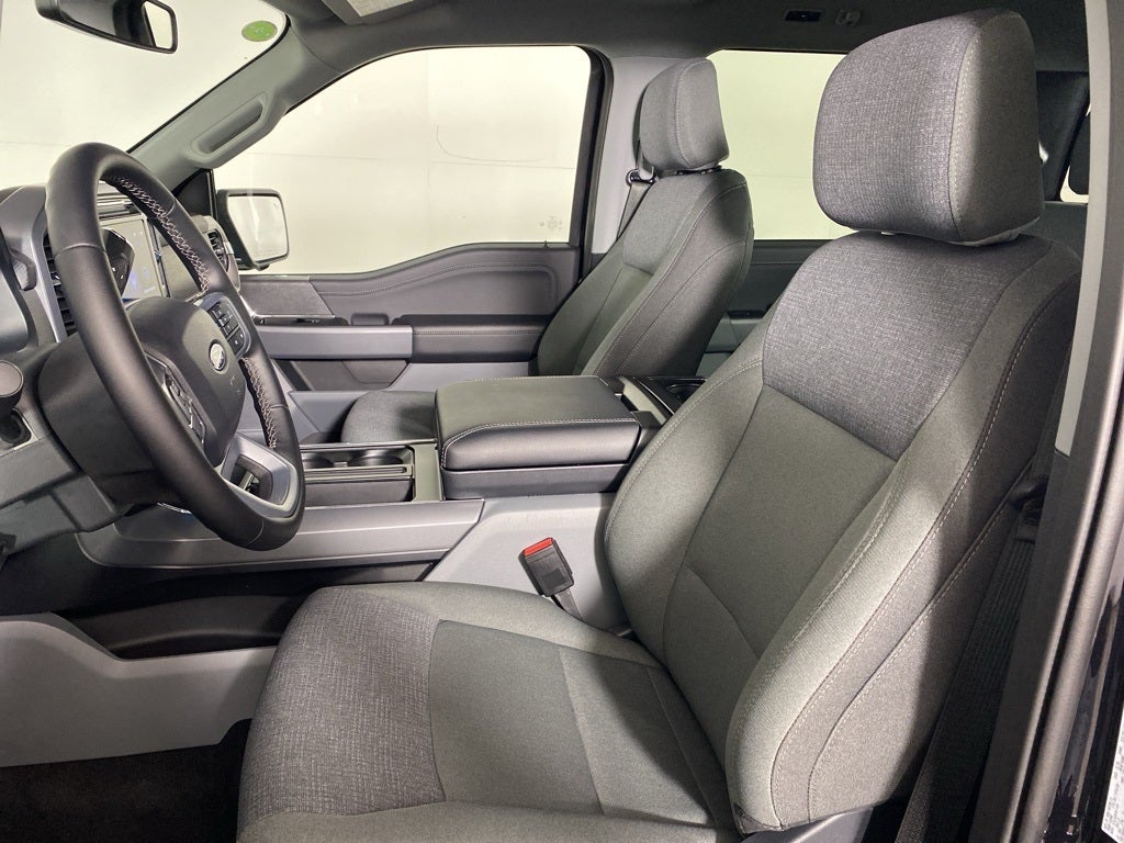 2025 Ford F-150 XLT SuperCrew
