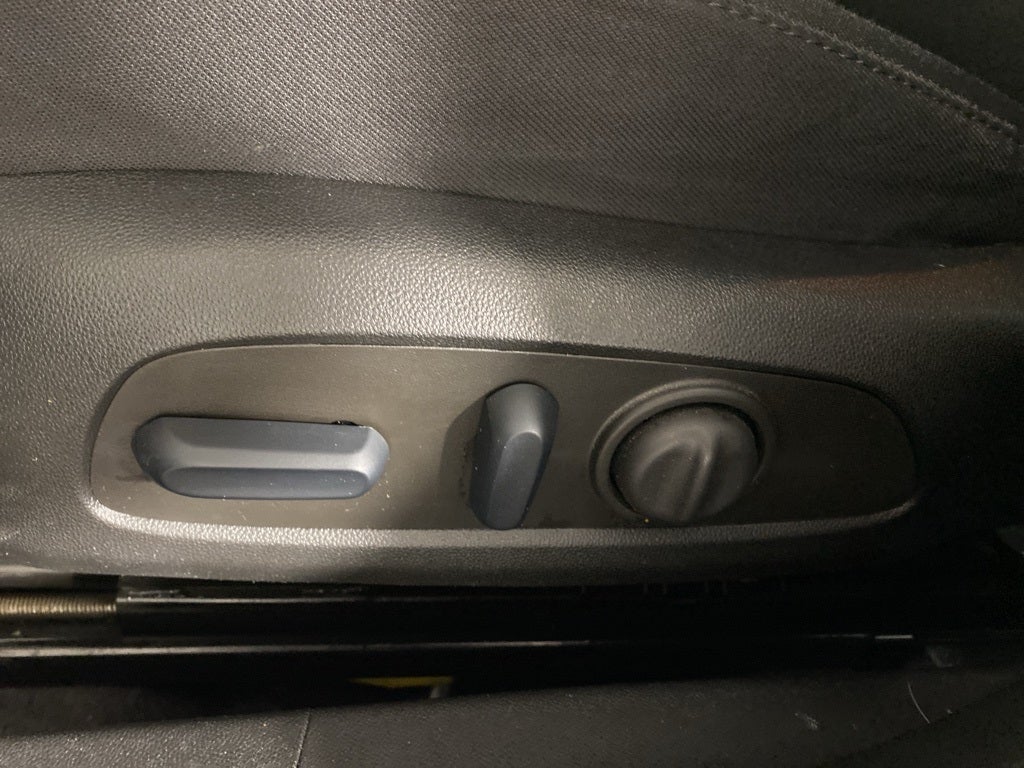 2023 Chevrolet Malibu RS