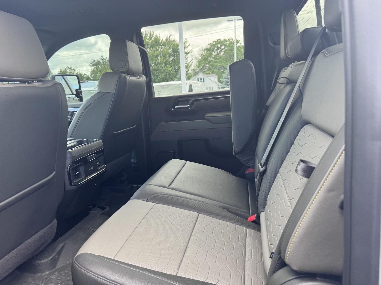 2025 Chevrolet Silverado 2500HD ZR2