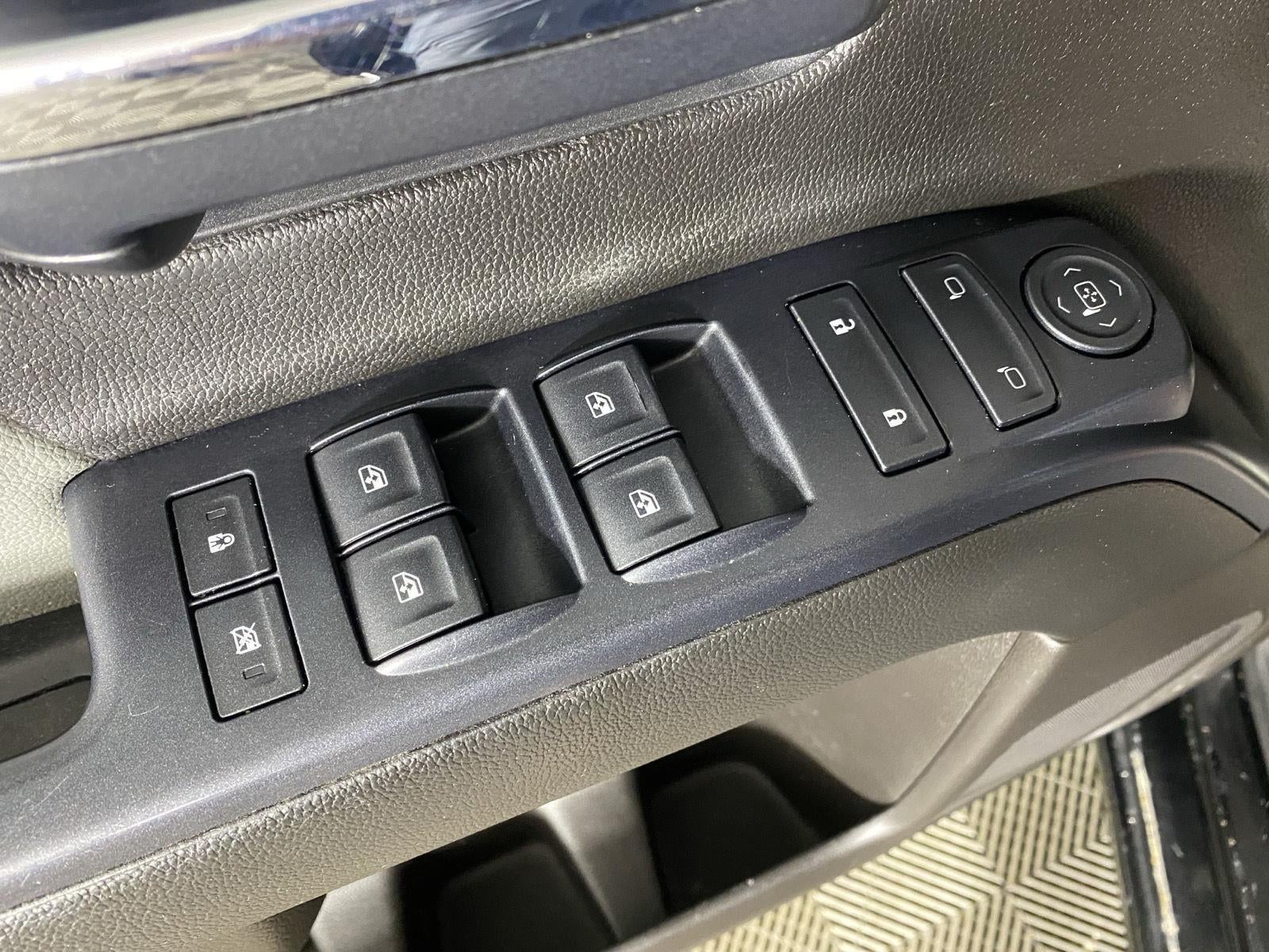 2017 Chevrolet Silverado 1500 Custom