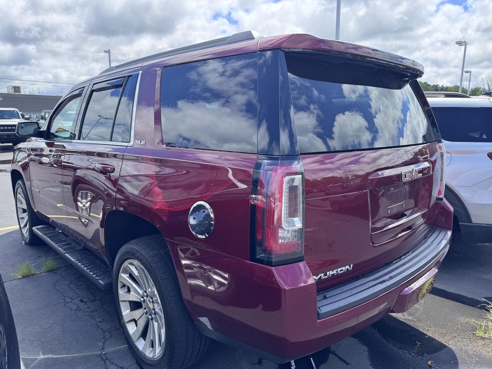 2020 GMC Yukon SLE