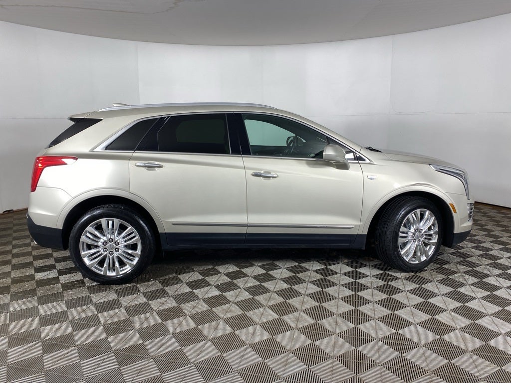 2017 Cadillac XT5 Premium Luxury