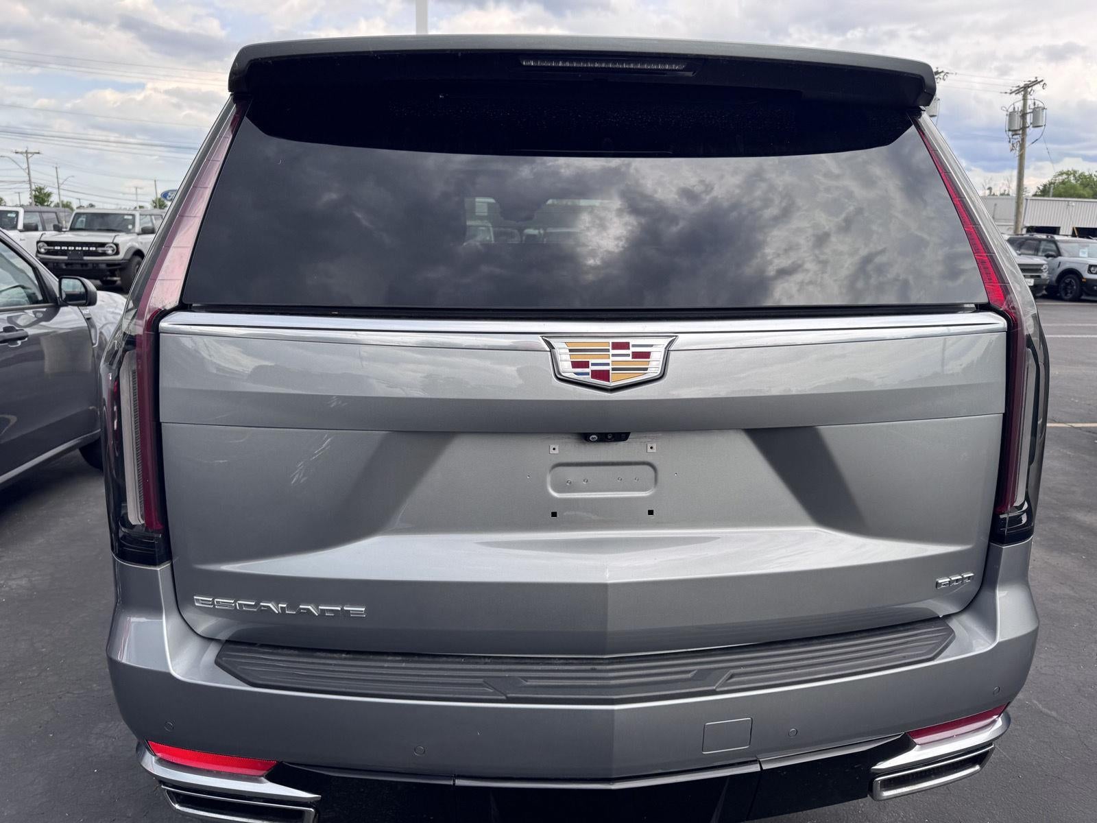 2023 Cadillac Escalade ESV 4WD Premium Luxury