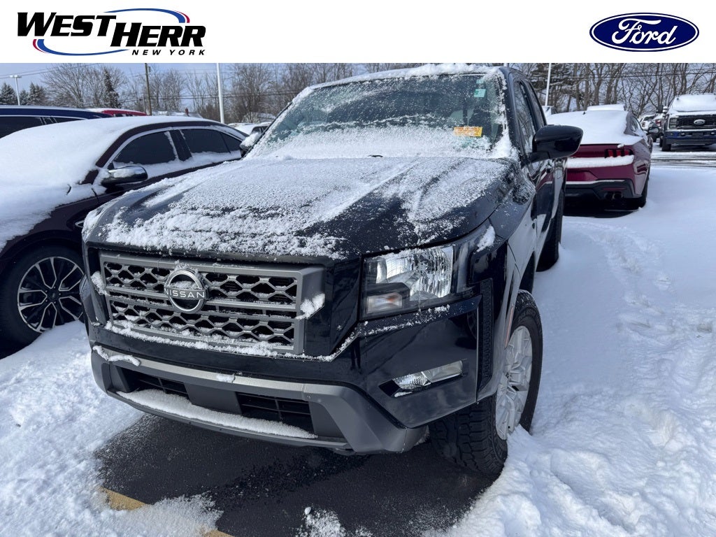 2022 Nissan Frontier SV