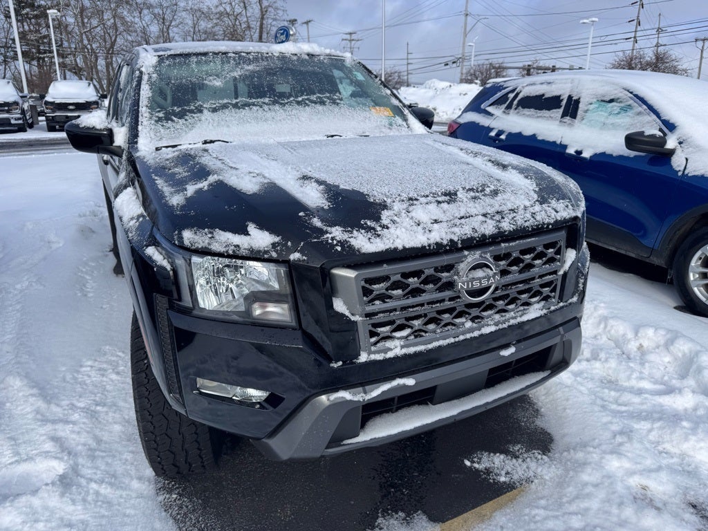2022 Nissan Frontier SV