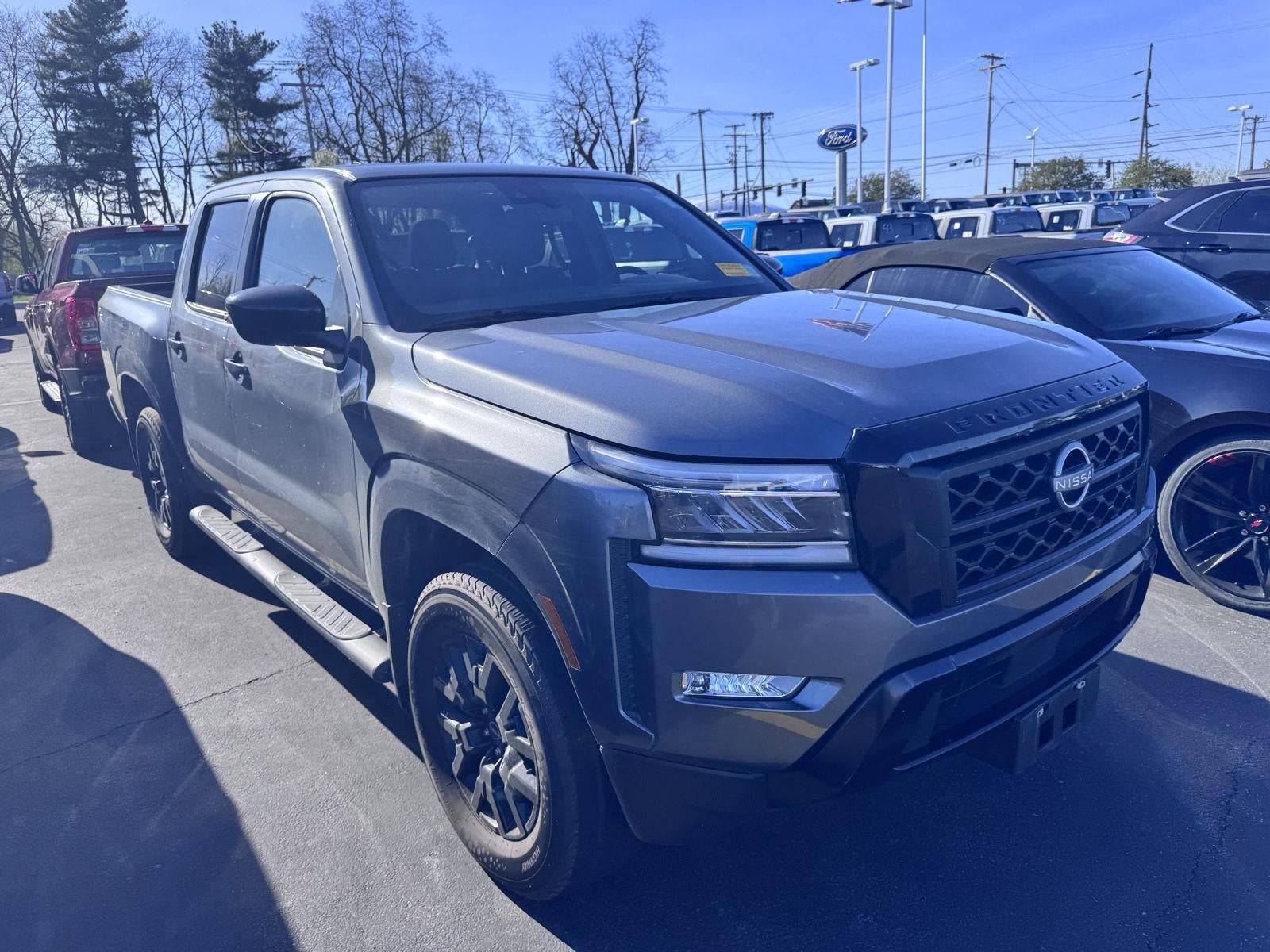 2023 Nissan Frontier SV