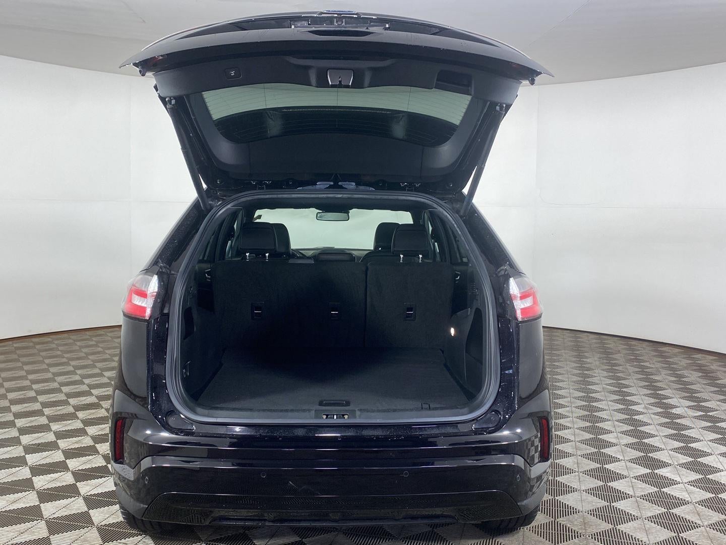 2023 Ford Edge ST-Line