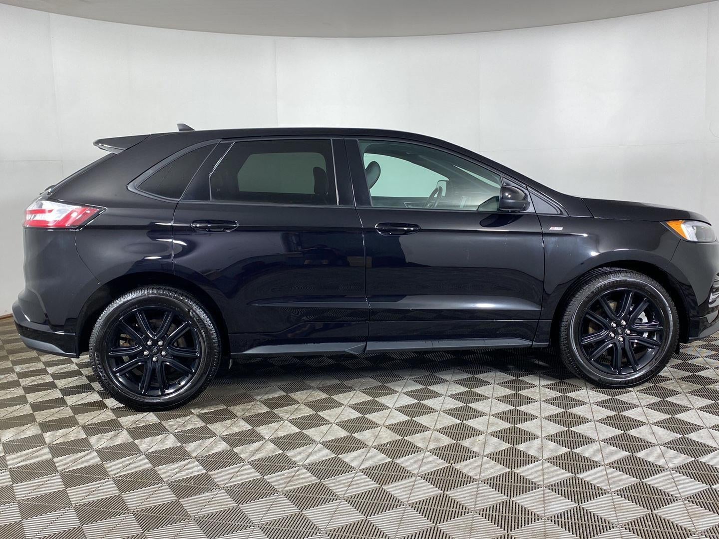 2024 Ford Edge ST Line