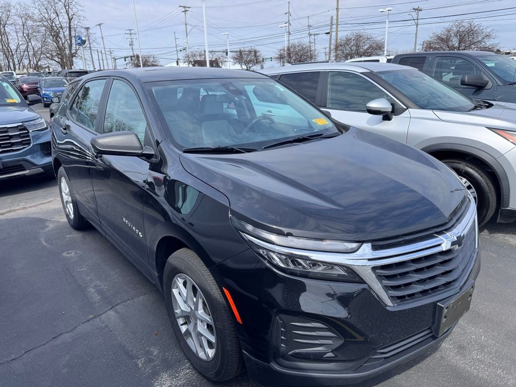 2022 Chevrolet Equinox LS
