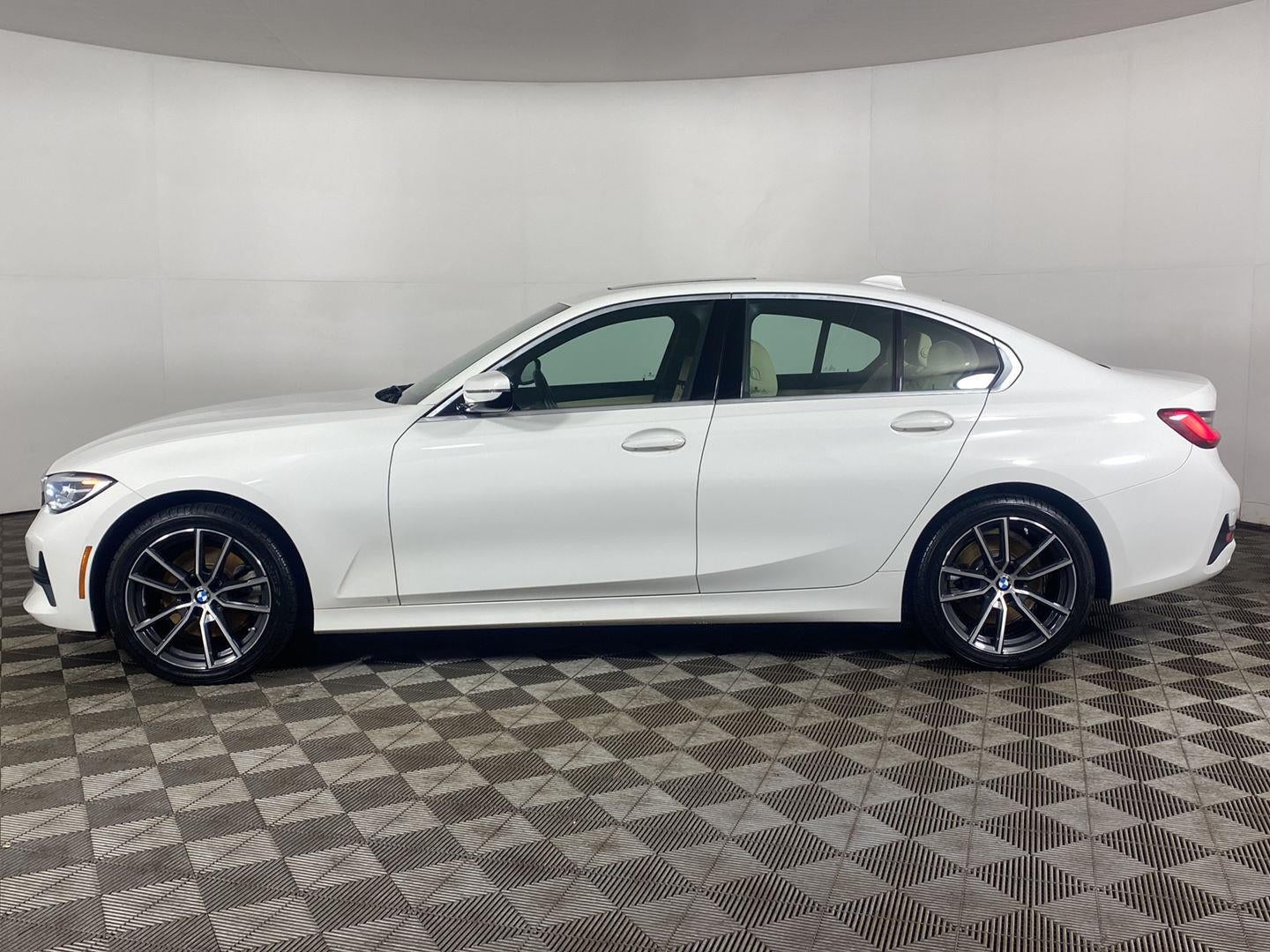 2020 BMW 3 Series 330i xDrive