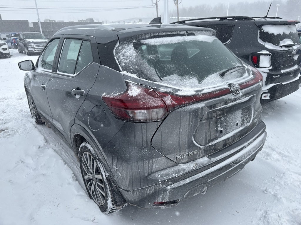 2023 Nissan Kicks SV