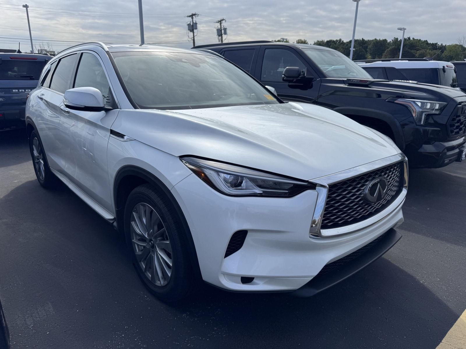 2023 INFINITI Qx50 LUXE