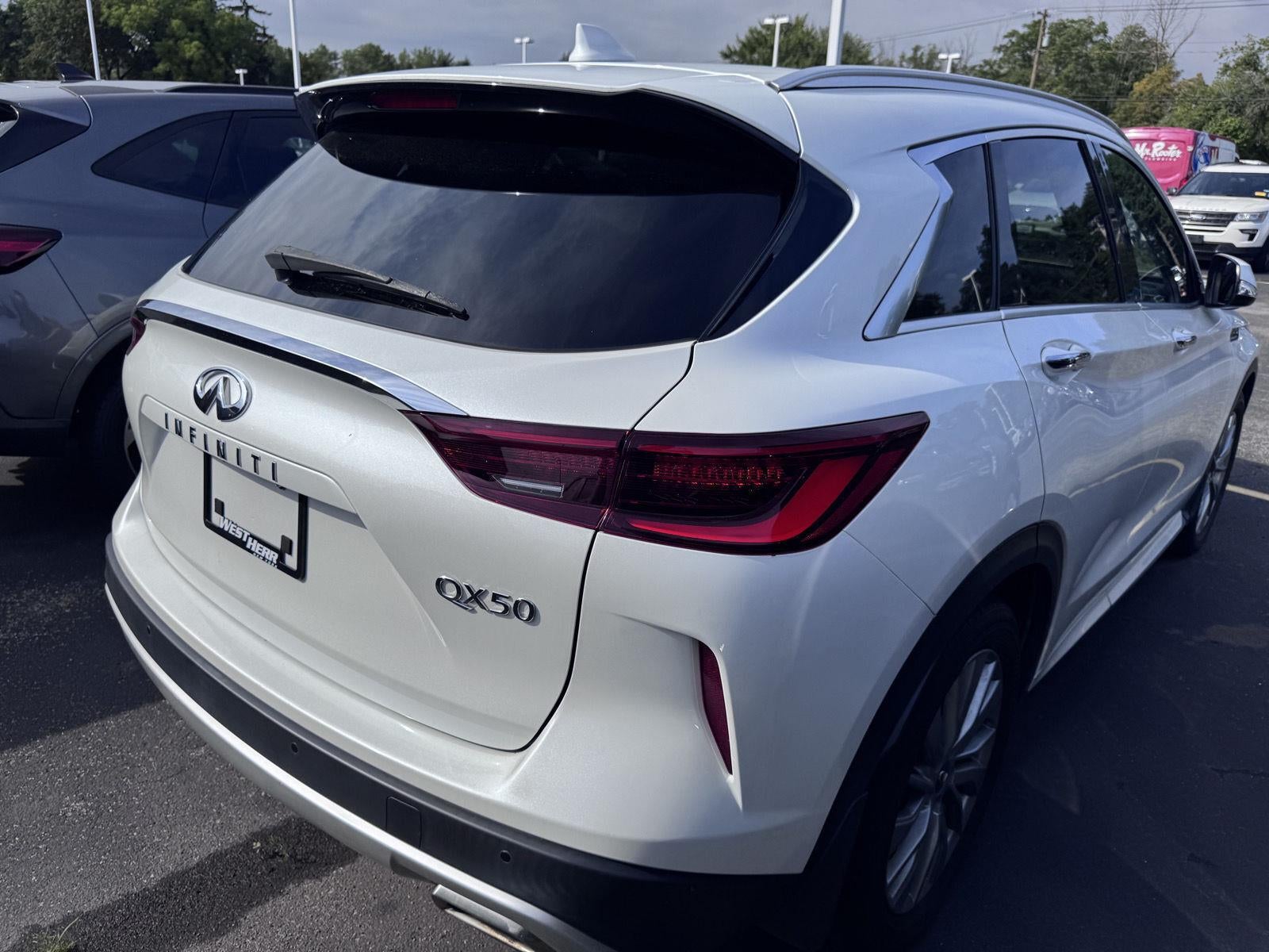 2023 INFINITI Qx50 LUXE