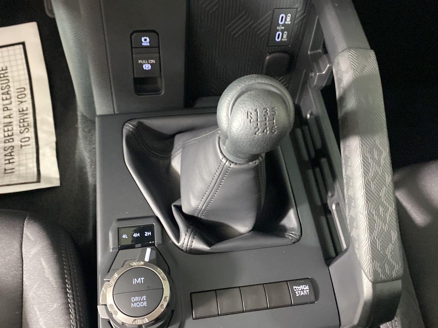 2025 Toyota Tacoma SR