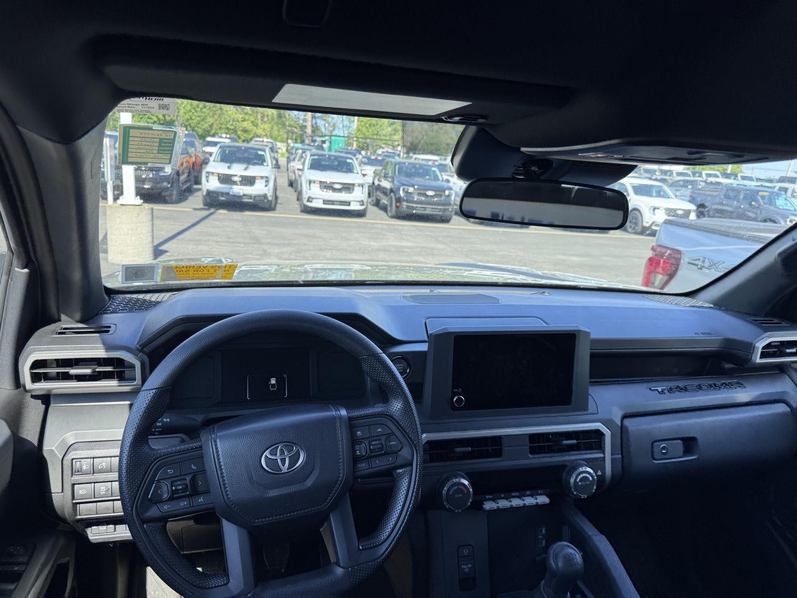 2025 Toyota Tacoma SR